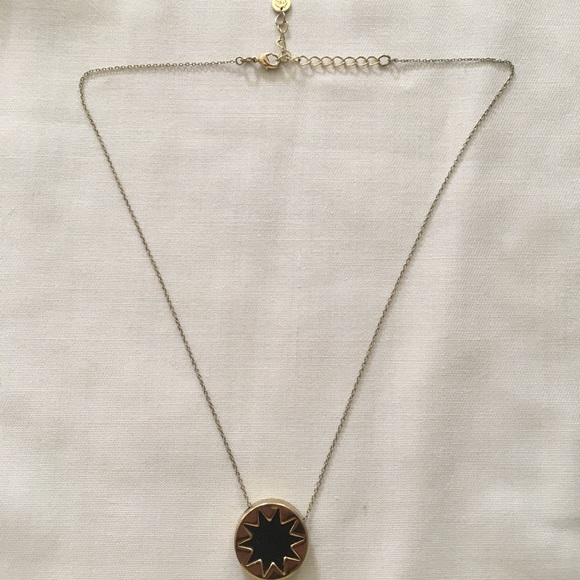 House of Harlow Sunburst Necklace - Picture 1 of 2